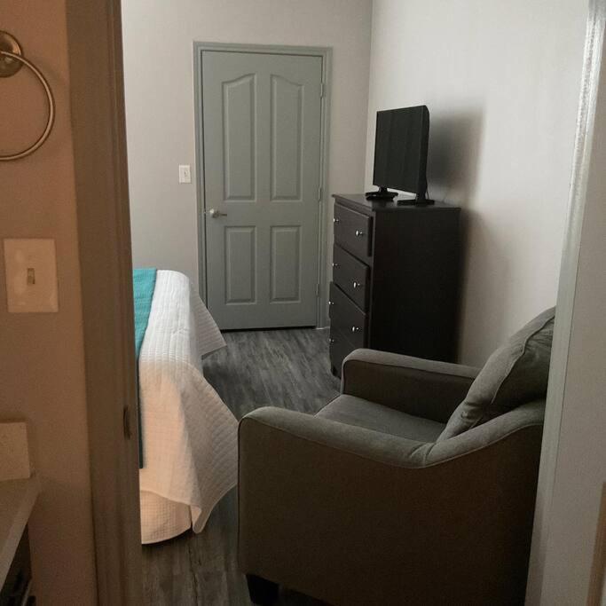 An Amazing 2 Bedroom 2 Full Bath Apartment Unit With Desk And Rental Car Available Houston Esterno foto